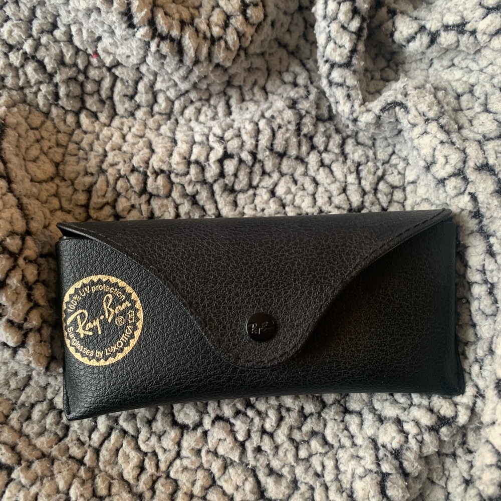 Ray Ban eye glasses case (soft)